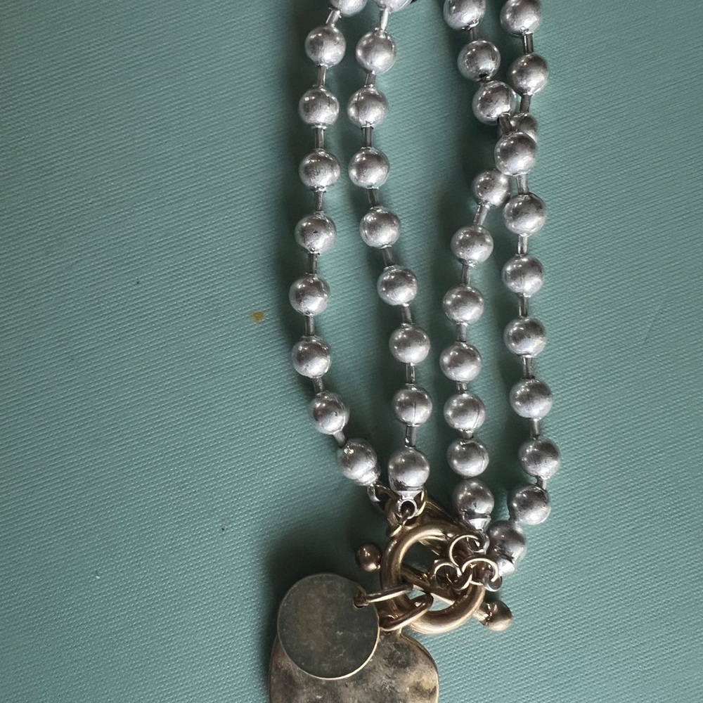 Canvas silver double beaded heart charm bracelet with heart in worn gold - NWT - Picture 6 of 7